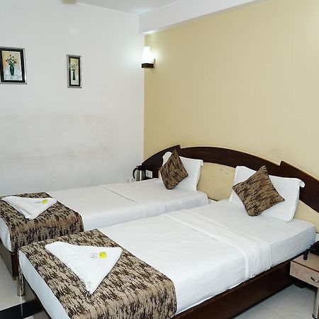 Marshall The Hotel Αχμπανταμπάντ Εξωτερικό φωτογραφία